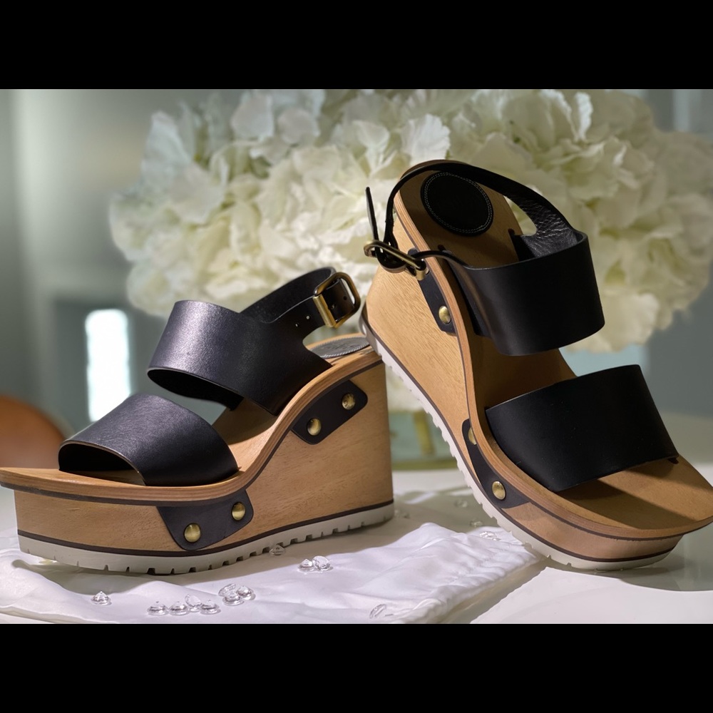 Chloe leather platform